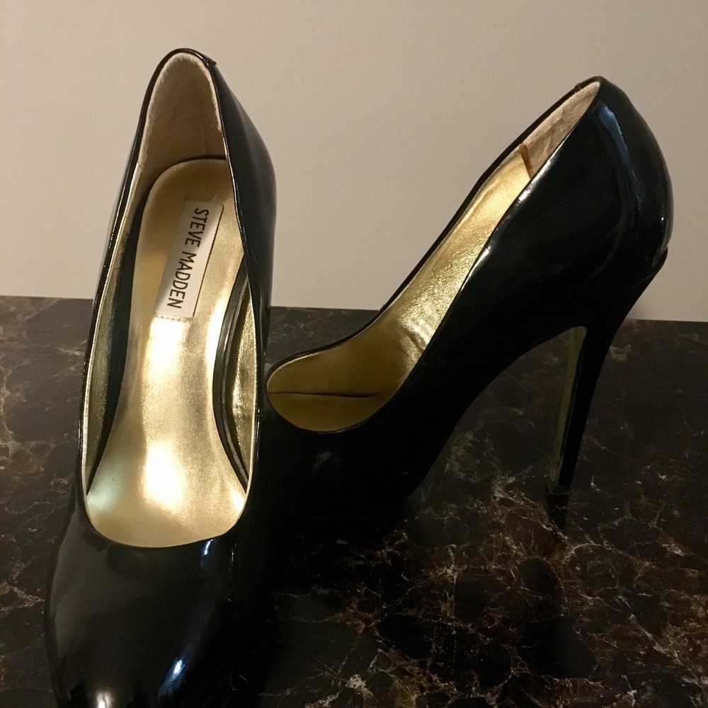Steve Madden Pumps